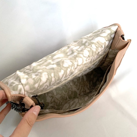 LONGCHAMP 'Cocchino' shoulder bag - Picture 8 of 13